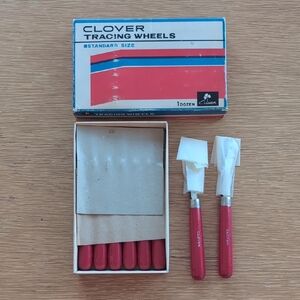 Set Of 8 Clover Tracing Wheels with Wooden Red Handles